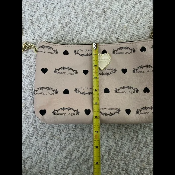 NWOT Betsey Johnson Convertible 2-n-1 Bag - Picture 13 of 13